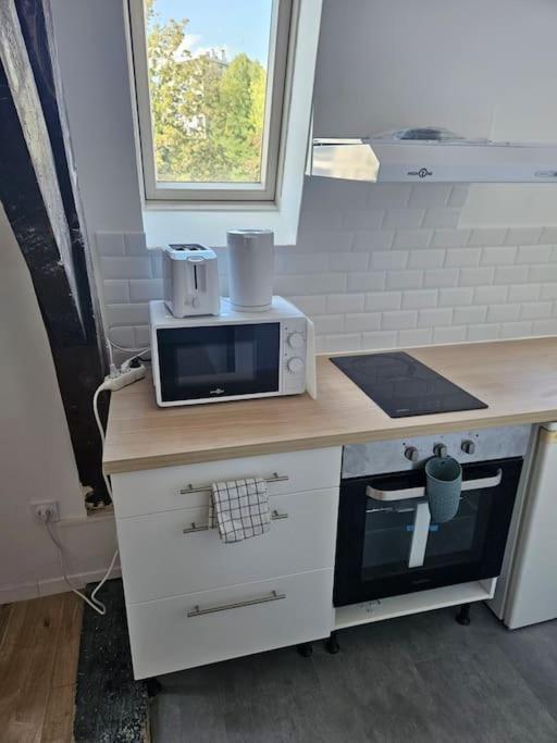 Appartement Loft - Metro - Gare à Tourcoing Extérieur photo